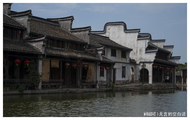 尿液中隐藏着健康信息！若你的尿液出现这5个异常，需及时就医！